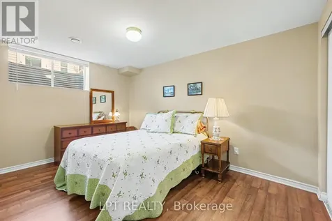392 Bamburgh Way Ottawa ON K2J 6A6