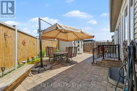 392 Bamburgh Way Ottawa ON K2J 6A6