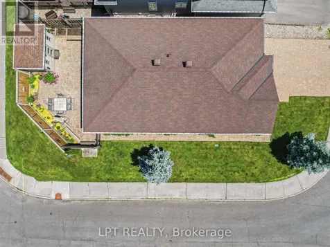 392 Bamburgh Way Ottawa ON K2J 6A6