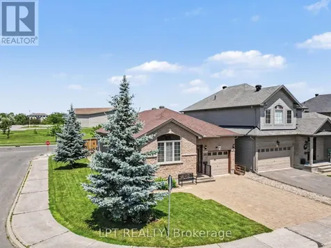 392 Bamburgh Way Ottawa ON K2J 6A6