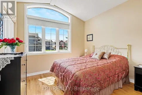 392 Bamburgh Way Ottawa ON K2J 6A6