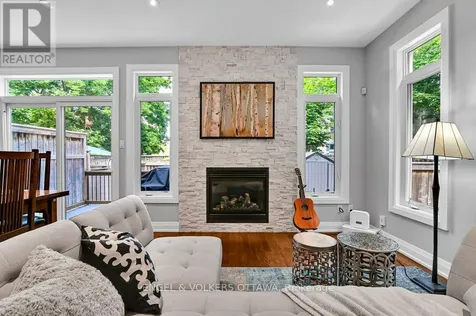 331 Duncairn Avenue Ottawa ON K1Z 7H1
