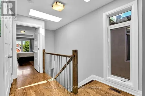 331 Duncairn Avenue Ottawa ON K1Z 7H1