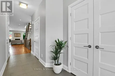 331 Duncairn Avenue Ottawa ON K1Z 7H1