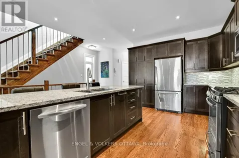 331 Duncairn Avenue Ottawa ON K1Z 7H1