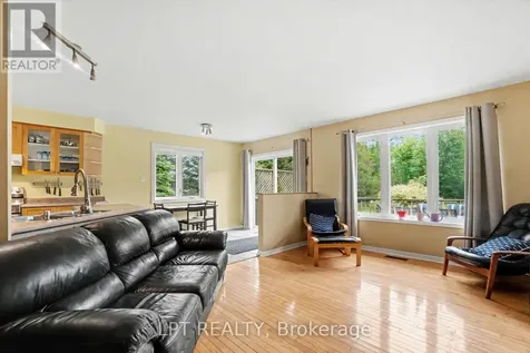 3898 Etienne Road Ottawa ON K0A 3E0