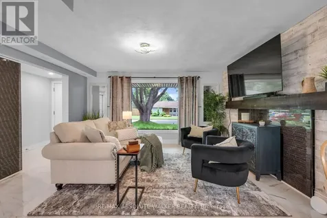 1099 Minnetonka Road Ottawa ON K2C 2T8