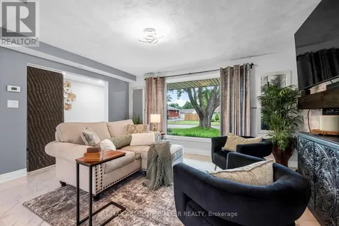 1099 Minnetonka Road Ottawa ON K2C 2T8