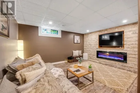 1099 Minnetonka Road Ottawa ON K2C 2T8