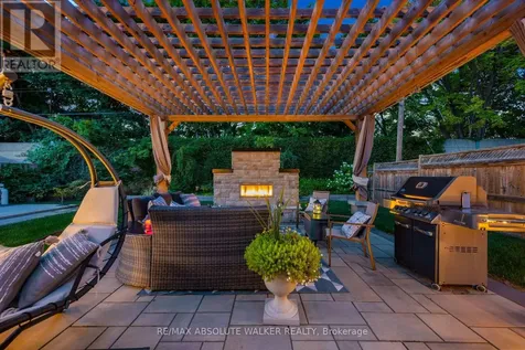 1099 Minnetonka Road Ottawa ON K2C 2T8