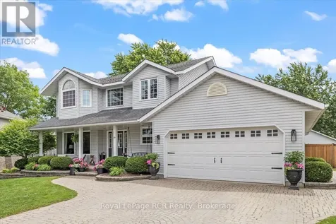 235 4th Street Crescent Hanover ON N4N 3S2
