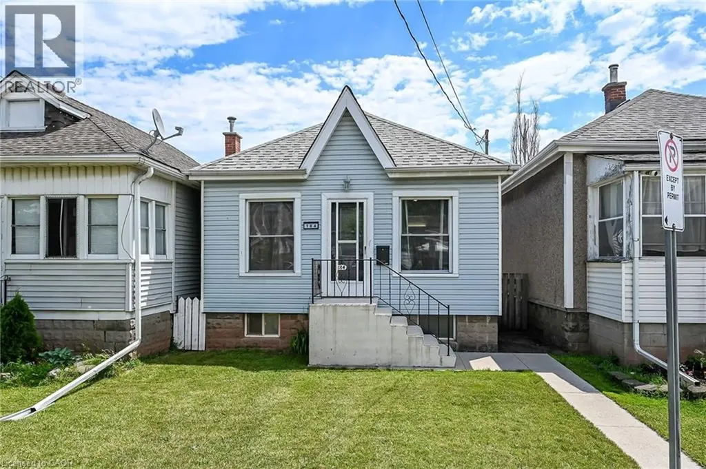 184 London Street North Hamilton ON L8H 4C2