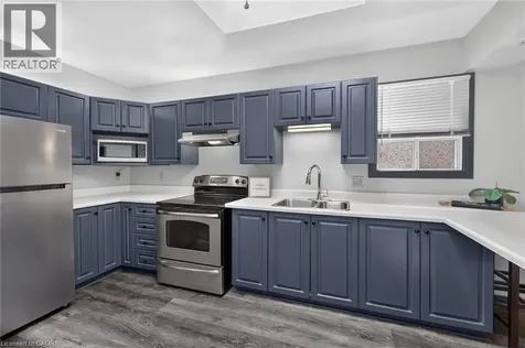 184 London Street North Hamilton ON L8H 4C2