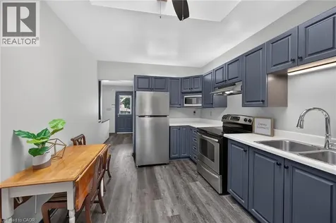 184 London Street North Hamilton ON L8H 4C2