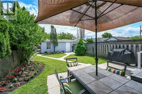 184 London Street North Hamilton ON L8H 4C2