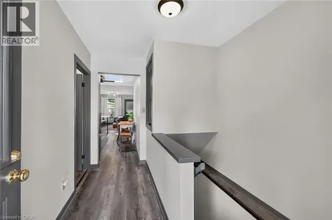 184 London Street North Hamilton ON L8H 4C2