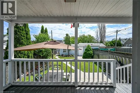184 London Street North Hamilton ON L8H 4C2