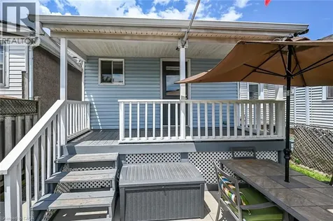 184 London Street North Hamilton ON L8H 4C2