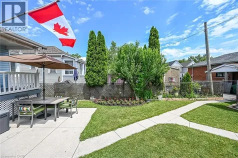 184 London Street North Hamilton ON L8H 4C2