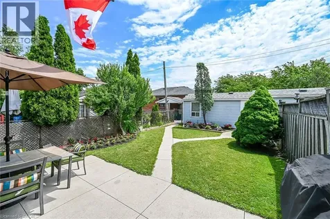 184 London Street North Hamilton ON L8H 4C2
