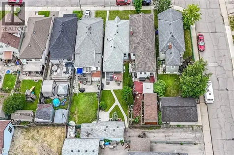 184 London Street North Hamilton ON L8H 4C2