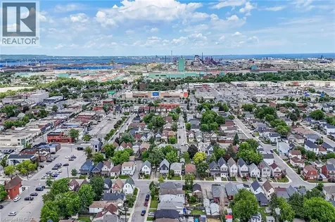 184 London Street North Hamilton ON L8H 4C2