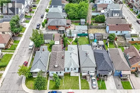 184 London Street North Hamilton ON L8H 4C2