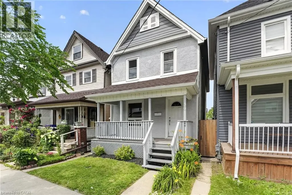 39 Beechwood Avenue Hamilton ON L8L 2S5