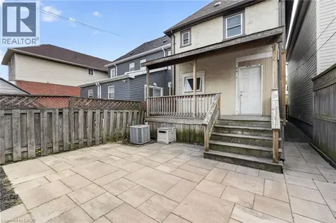 39 Beechwood Avenue Hamilton ON L8L 2S5
