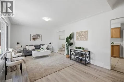 19 Taylor Avenue Cambridge ON N1R 5M1