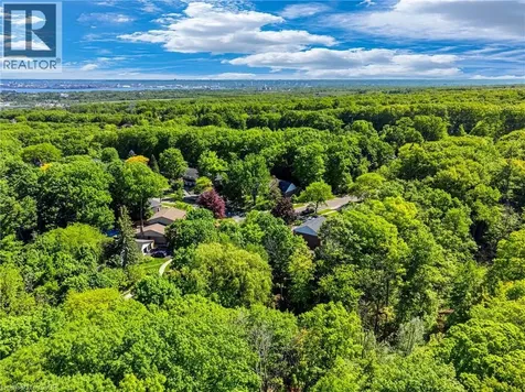 1145 Forestvale Drive Burlington ON L7P 3G6