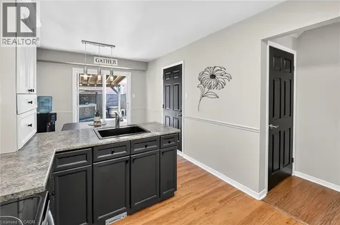 5137 Hawthorn Drive Lincoln ON L3J 0J6