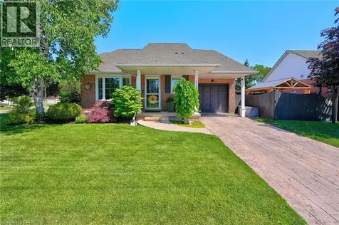 5137 Hawthorn Drive Lincoln ON L3J 0J6