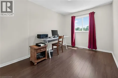 5137 Hawthorn Drive Lincoln ON L3J 0J6