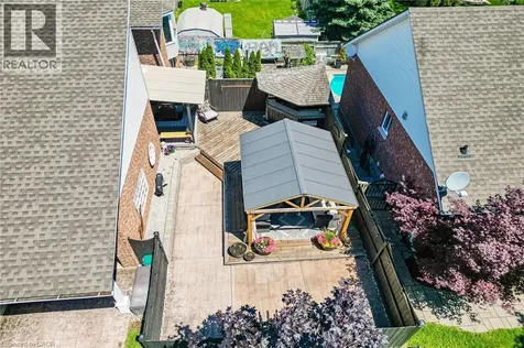 5137 Hawthorn Drive Lincoln ON L3J 0J6