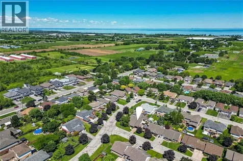 5137 Hawthorn Drive Lincoln ON L3J 0J6