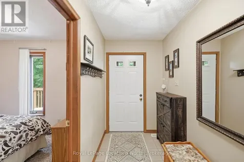 27 York Street Collingwood ON L9Y 3Z1