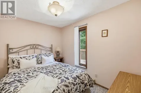 27 York Street Collingwood ON L9Y 3Z1