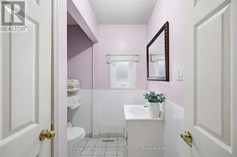27 York Street Collingwood ON L9Y 3Z1