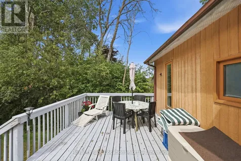 27 York Street Collingwood ON L9Y 3Z1