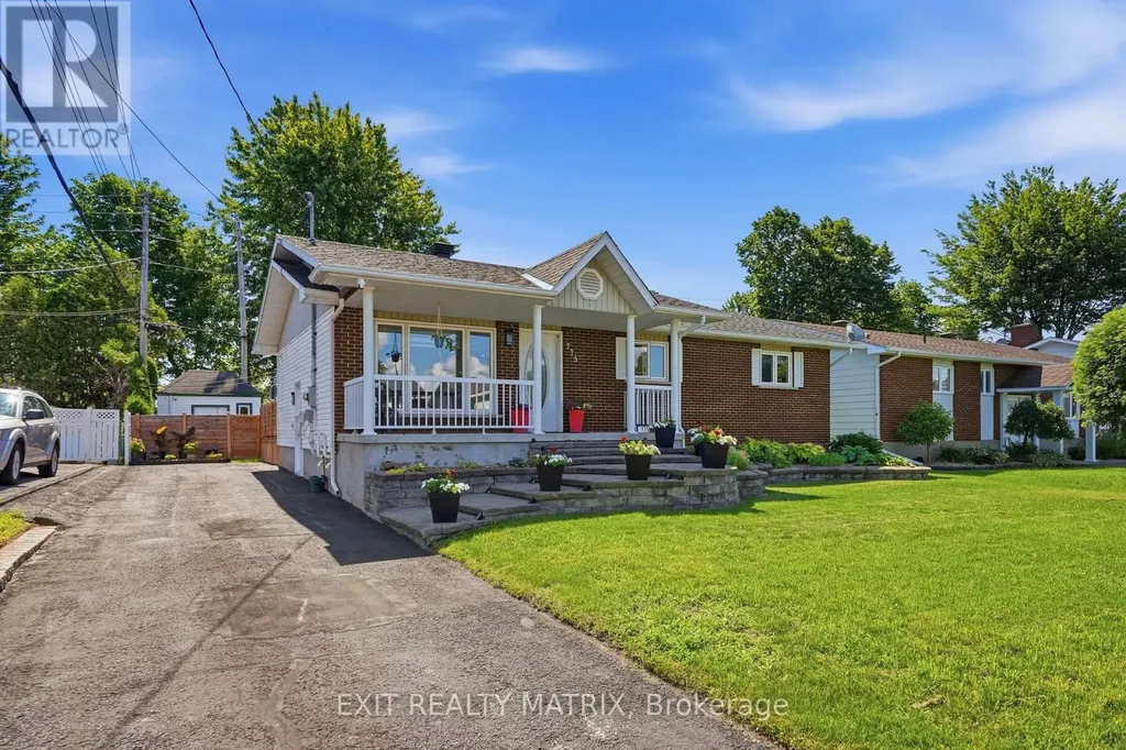 775 Edmond Street Hawkesbury ON K6A 2Y6