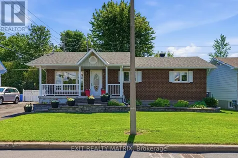 775 Edmond Street Hawkesbury ON K6A 2Y6