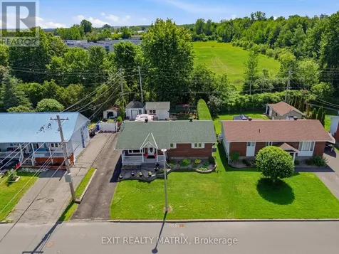 775 Edmond Street Hawkesbury ON K6A 2Y6