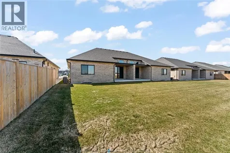 224 Mclellan Avenue Amherstburg ON N9V 0H1