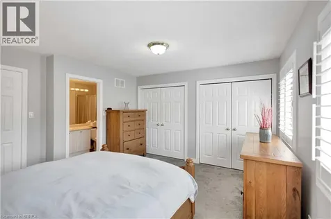 120 Beddoe Drive Hamilton ON L8P 4Z4