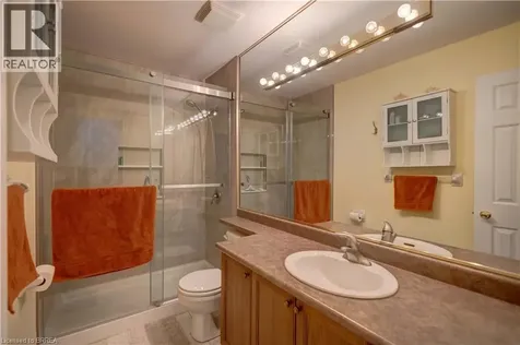 120 Beddoe Drive Hamilton ON L8P 4Z4
