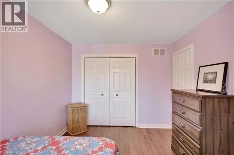 120 Beddoe Drive Hamilton ON L8P 4Z4