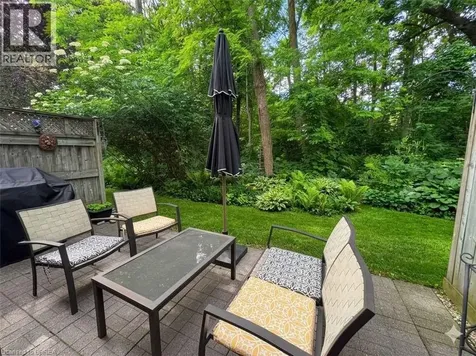 120 Beddoe Drive Hamilton ON L8P 4Z4