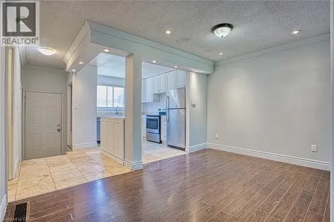 75 Berkindale Drive Hamilton ON L8E 3L3