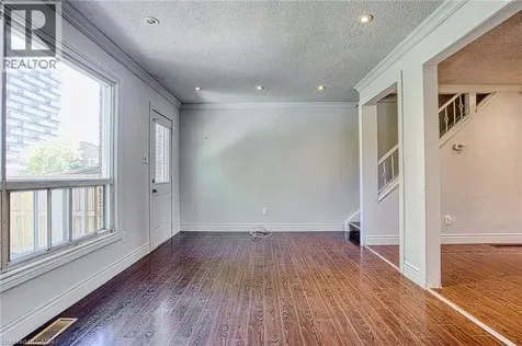 75 Berkindale Drive Hamilton ON L8E 3L3